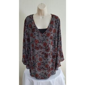 AVENUE Women's Front & Back V-Neck Bell Sleeve Floral Blouse -- Sz 18/20